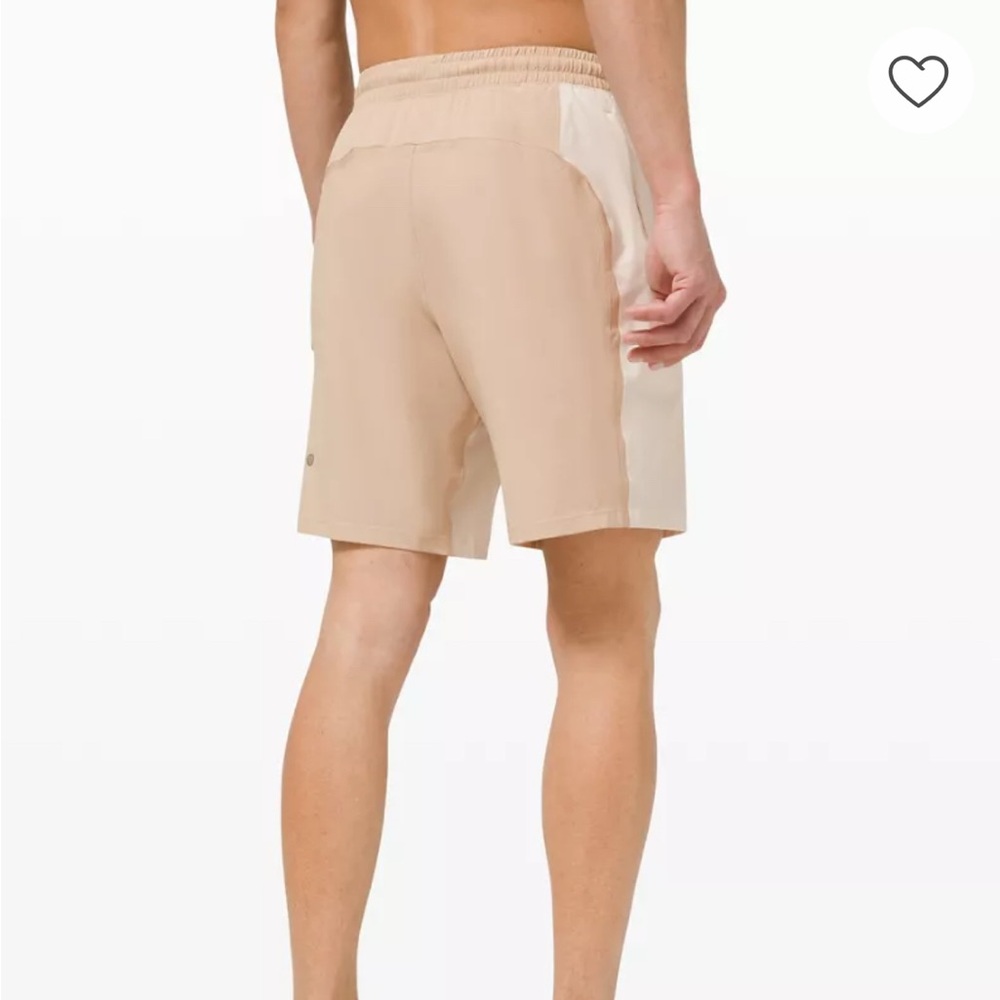 Lululemon Pace Breaker Shorts Size Medium - Picture 2 of 9